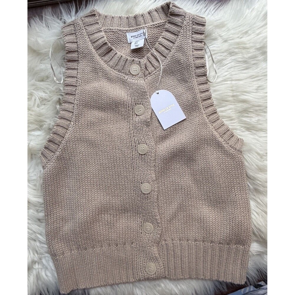Song of Style Women's Beige V-Neck Button Front Sleeveless Knit Sweater Vest S